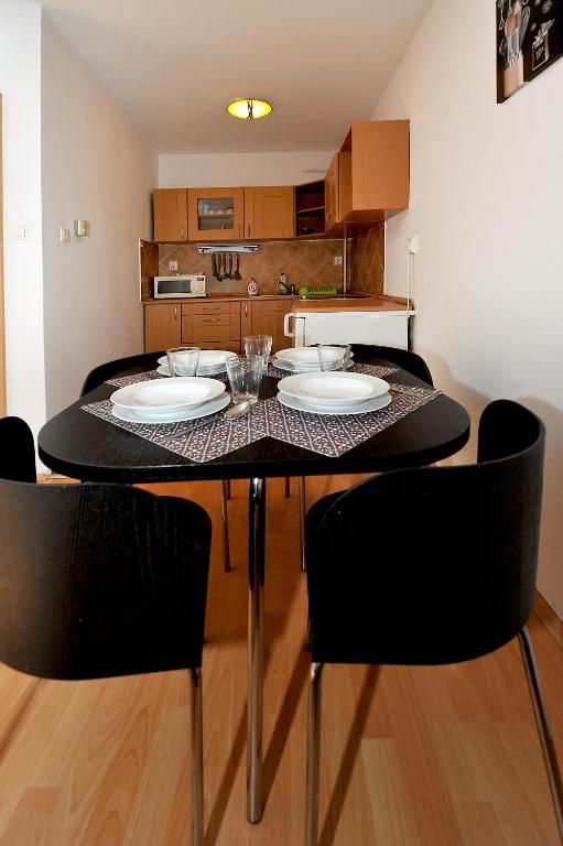 Kuchyňa alebo kuchynka v ubytovaní iHome Apartment 3.0