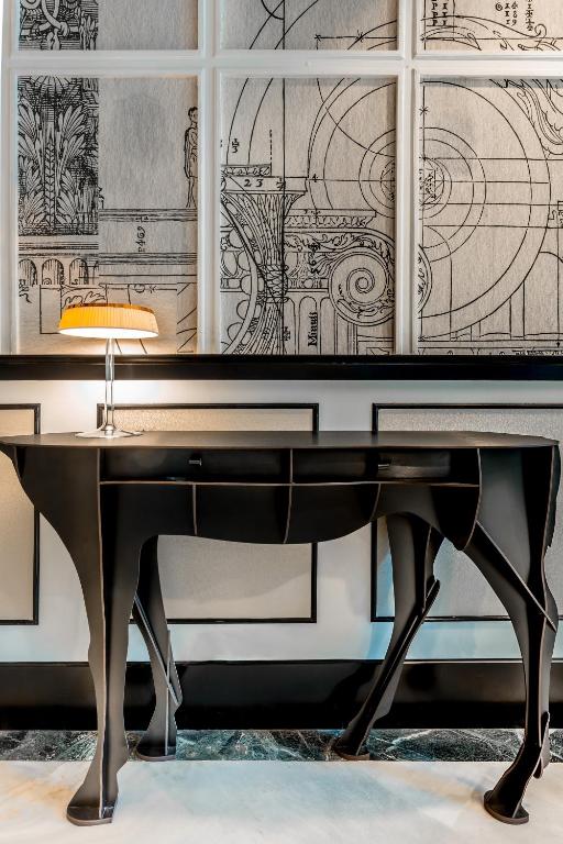 SH Ingles Boutique Hotel - Resim 10