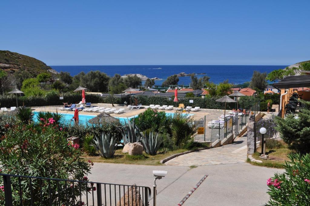 A view of the pool at Camping Tonnara or nearby