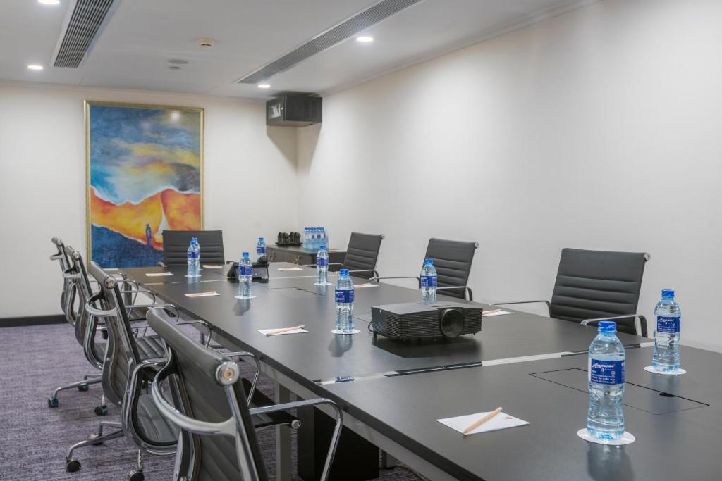 Konferenční prostory v ubytování Fairway Colombo - Sri Lanka's First Hotel With Robot Technology