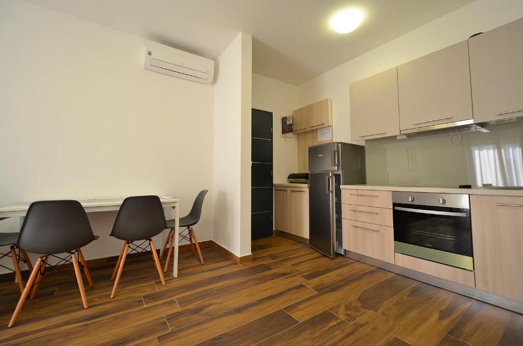 Stella Apartments - 16