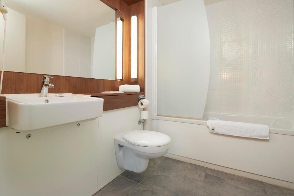 Campanile Nantes Centre - Saint Jacques - Resim 29