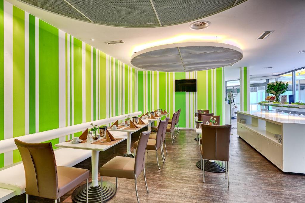 Posezení v ubytování attimo Hotel Stuttgart***S