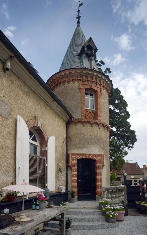 Fotografie z fotogalerie ubytování Boutique Hotel B&B Fleurie v destinaci Saint-Amand-Mont-Rond