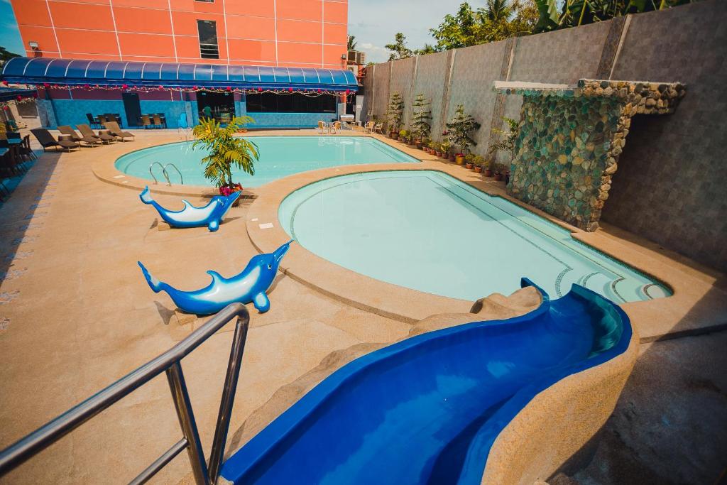 Bazén v ubytování Butuan Grand Palace Hotel nebo v jeho okolí