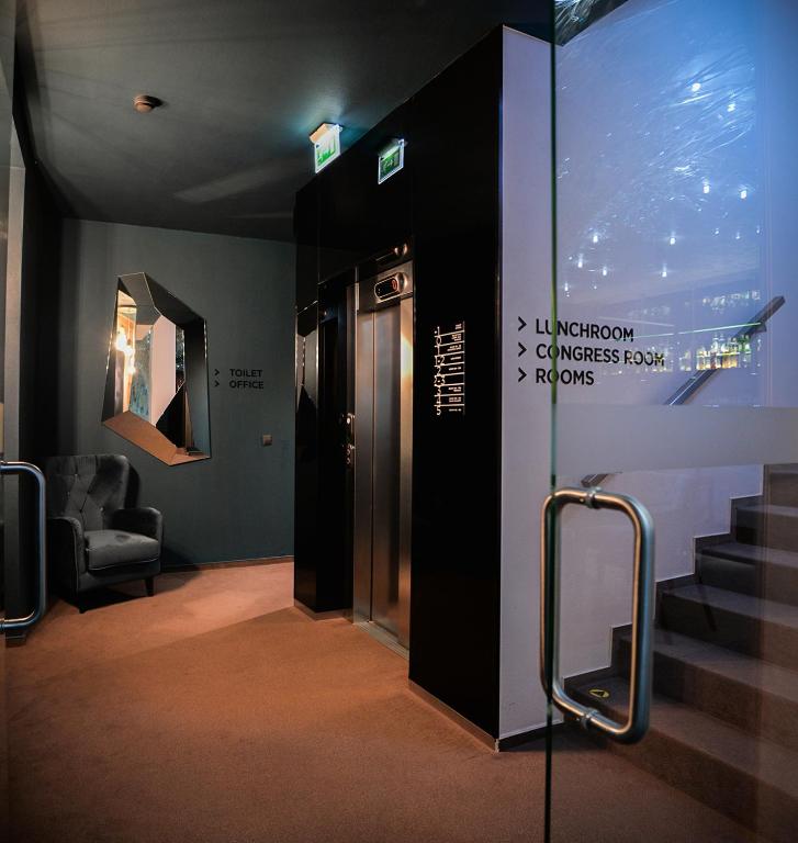 BOUTIQUE HOTEL11 with rooftop SPA