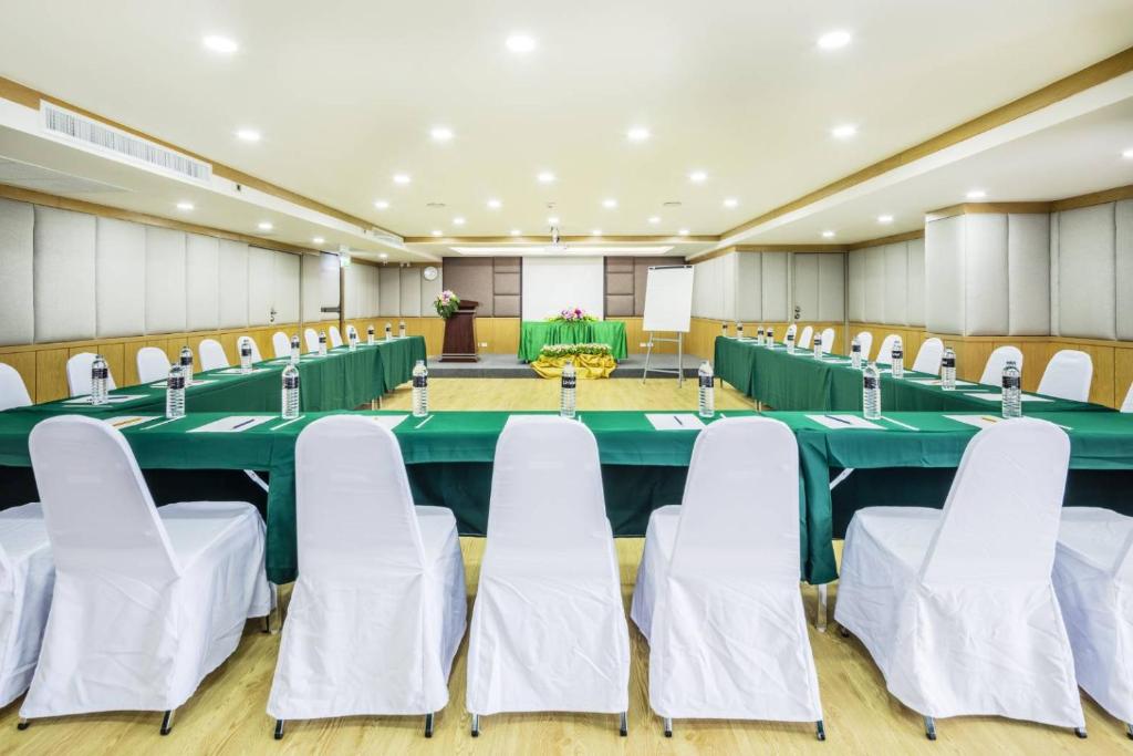 Livotel Hotel Hua Mak Bangkok - Resim 37