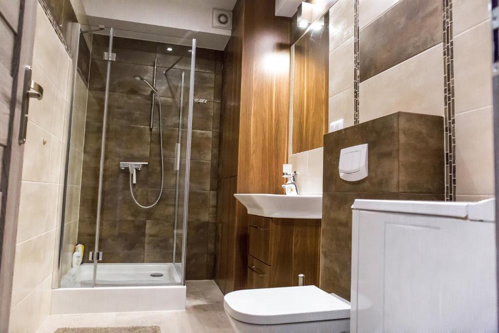 Kúpeľňa v ubytovaní Apartamenty Cicha by Royal Aparts
