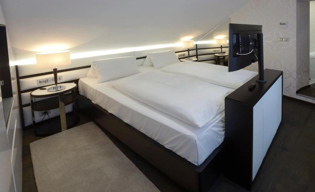 Hotel Grand - Resim 41