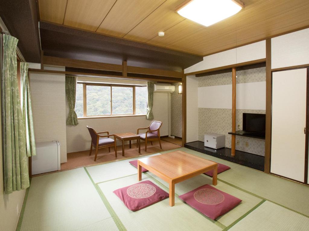 Posezení v ubytování Itoen Hotel Hakone Yumoto