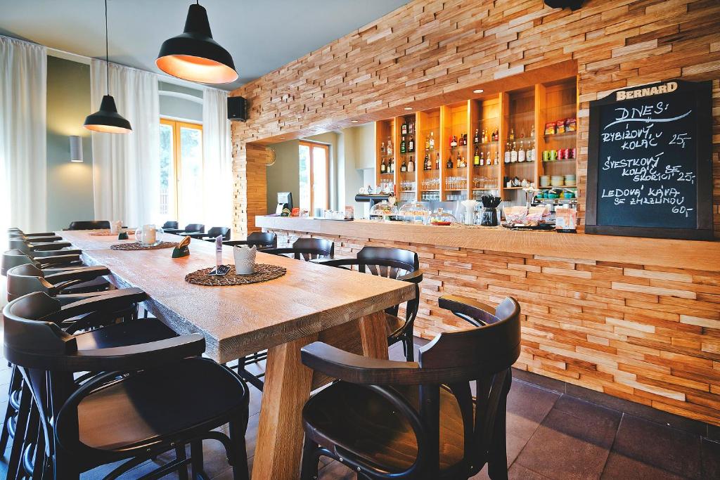 Restaurace v ubytování Restaurace a Pension Hřebíkárna