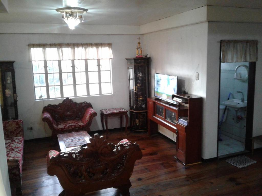 Carlos Residence - Two-Bedroom House