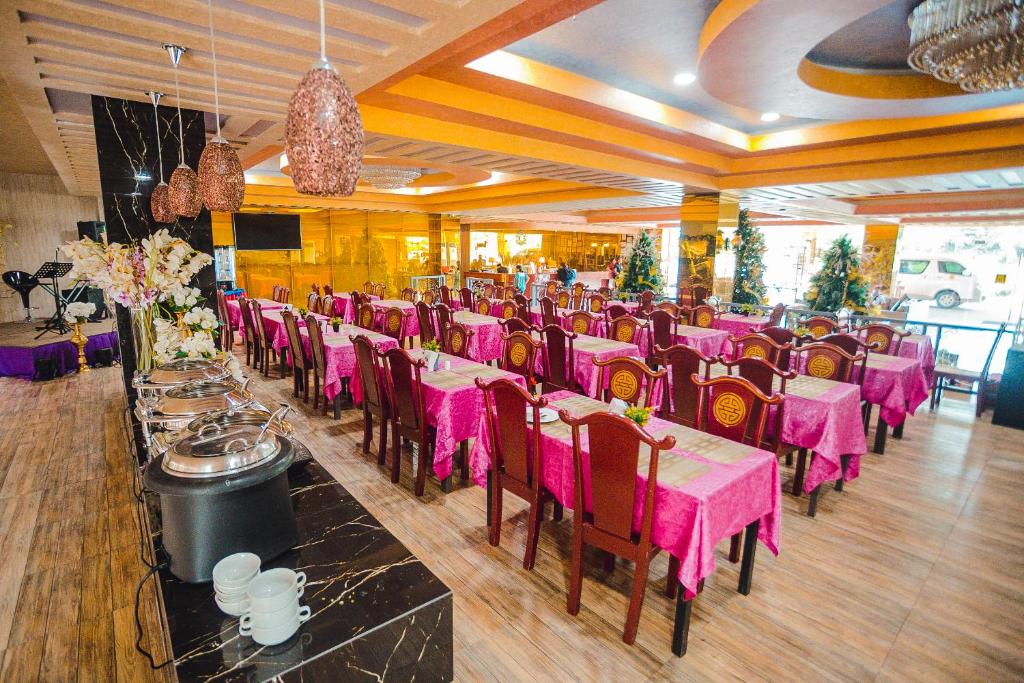 Restaurace v ubytování Butuan Grand Palace Hotel