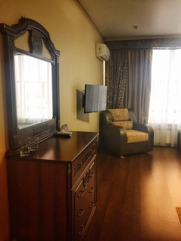 Mini Hotel Normandiya - King Suite