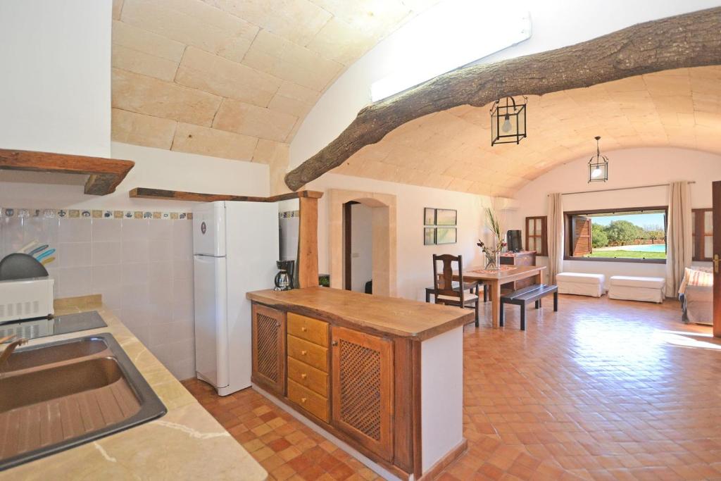 Kuchyň nebo kuchyňský kout v ubytování Villa Molinot