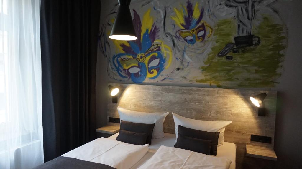 Urban Home Self Check-In Hotel - Resim 17