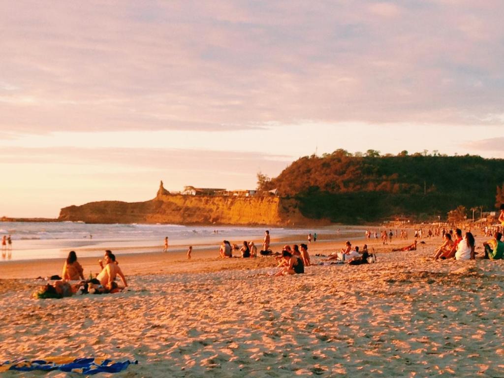 A beach at or near a hosteleket