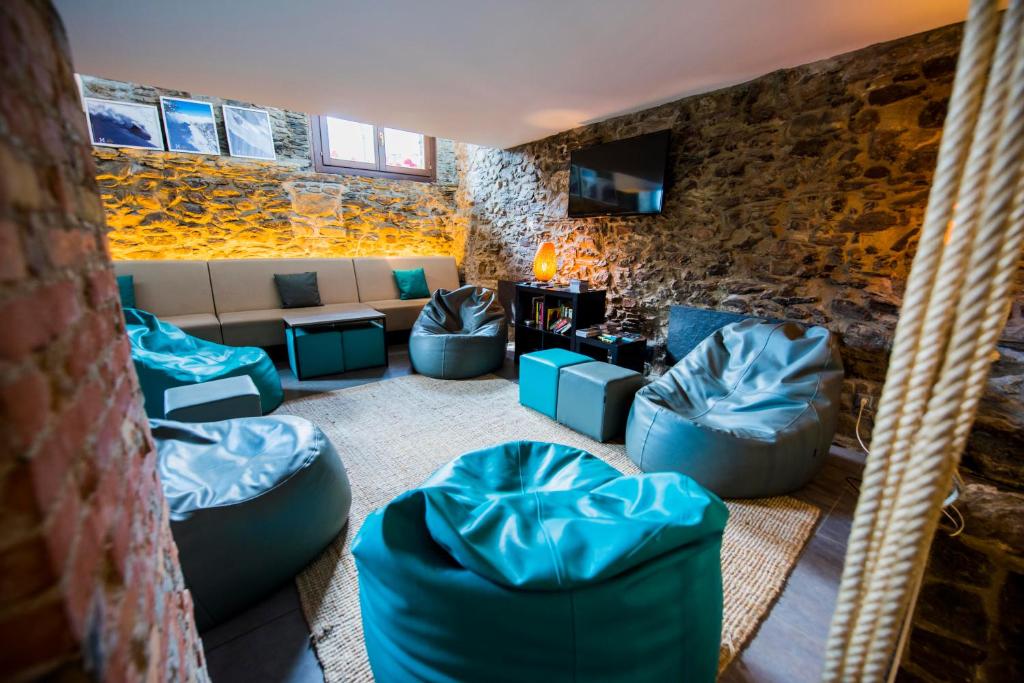 Posezení v ubytování Mountain Hostel Tarter