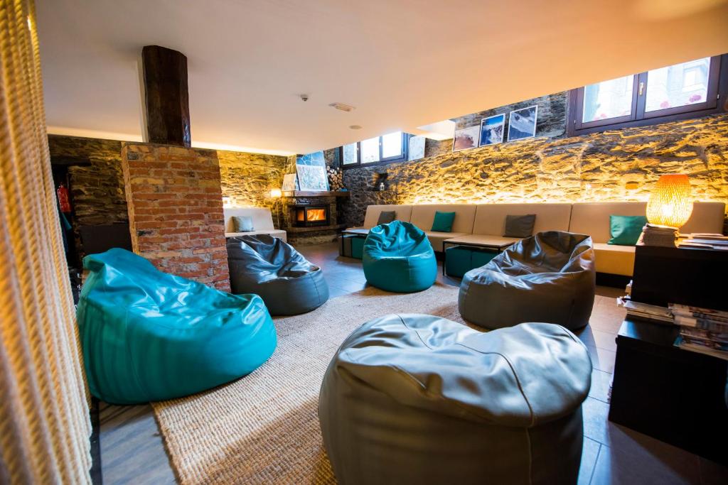 Posezení v ubytování Mountain Hostel Tarter
