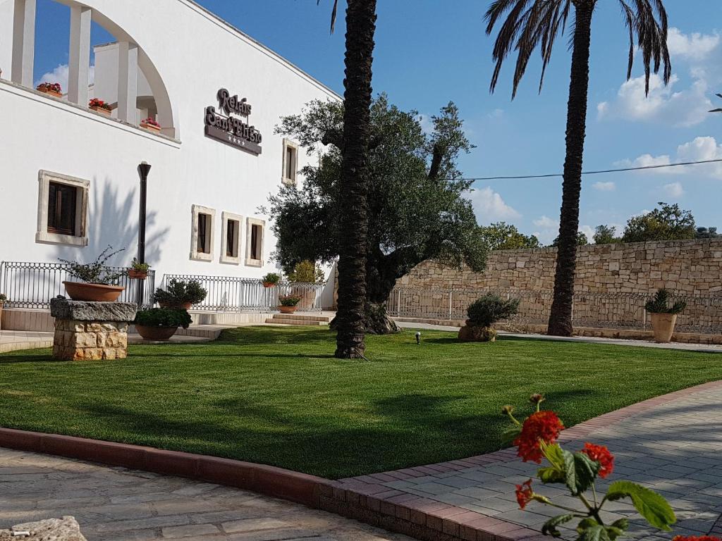 Ogród w obiekcie Relais Sant'Eligio