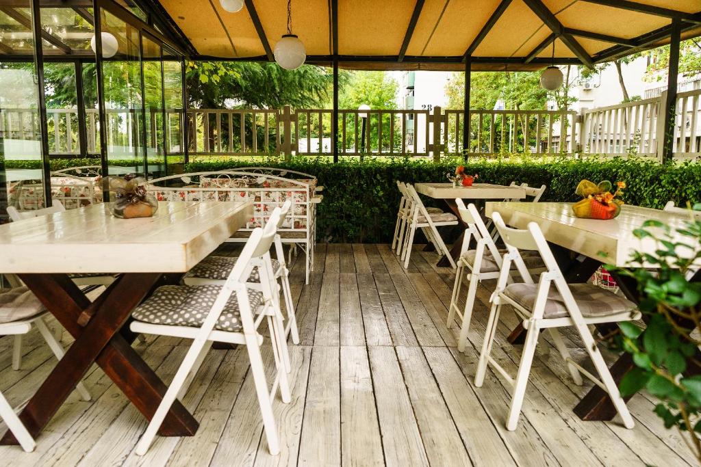 Ресторан / где поесть в Milano Hotel