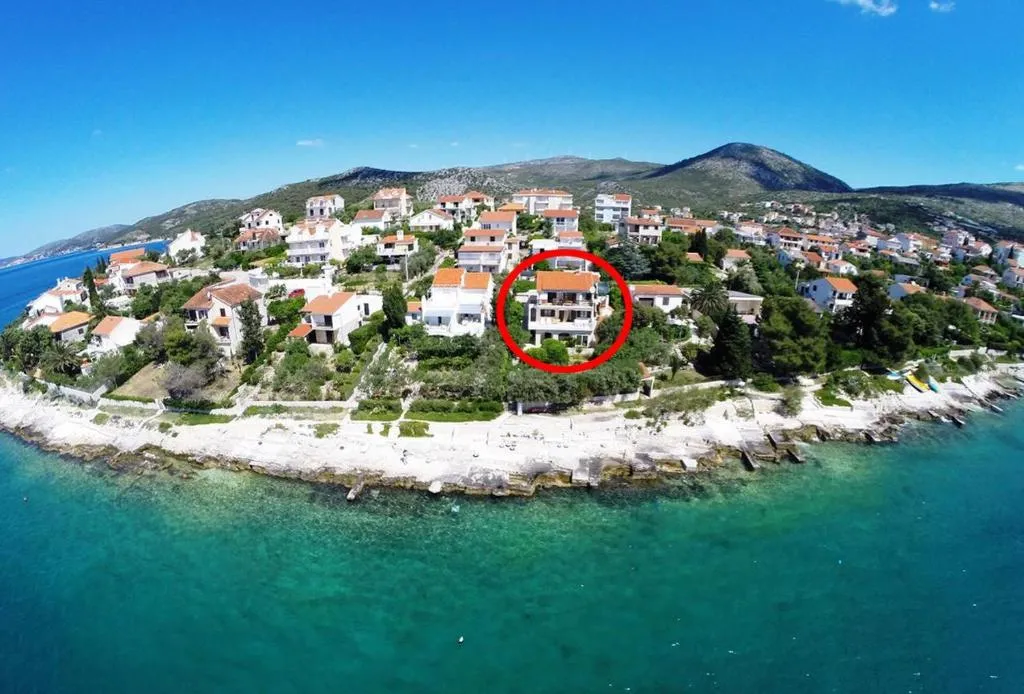 Apartments by the sea Seget Vranjica, Trogir - 941, Trogir, Croaţia