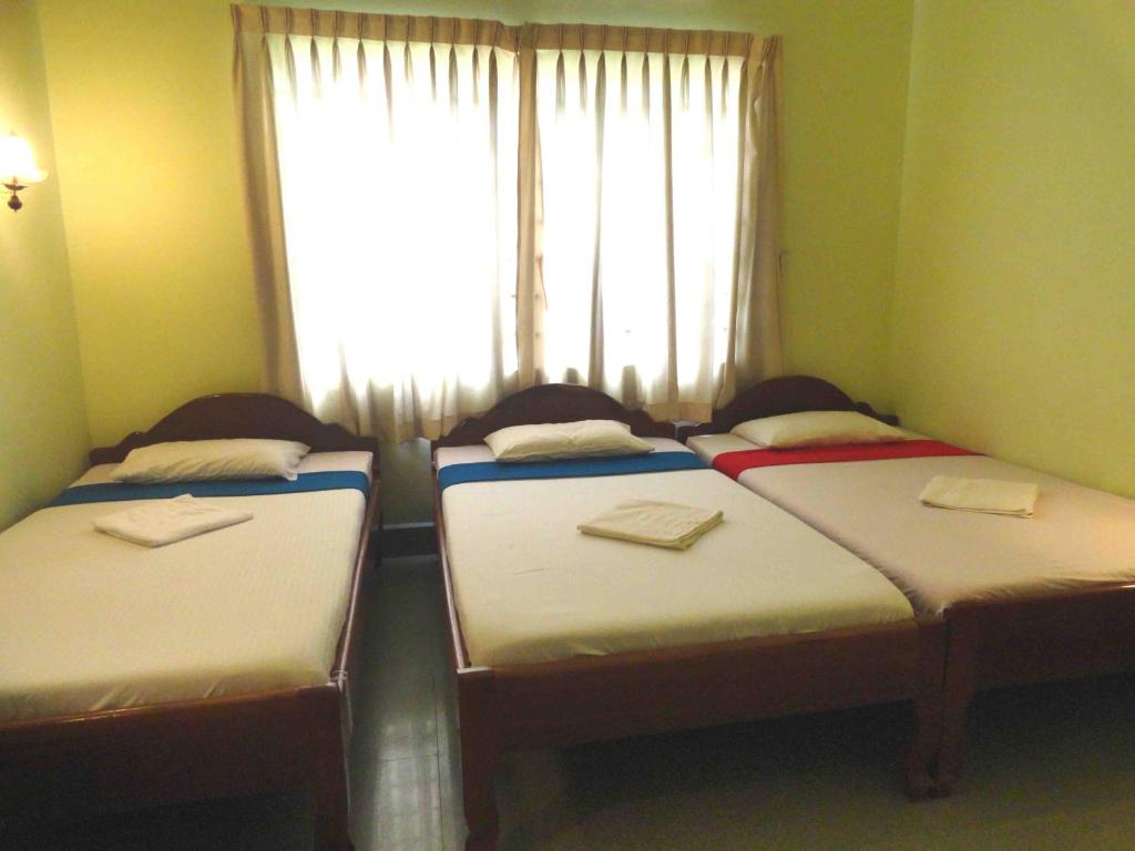 Green Park Village Guesthouse - Habitación Triple Estándar