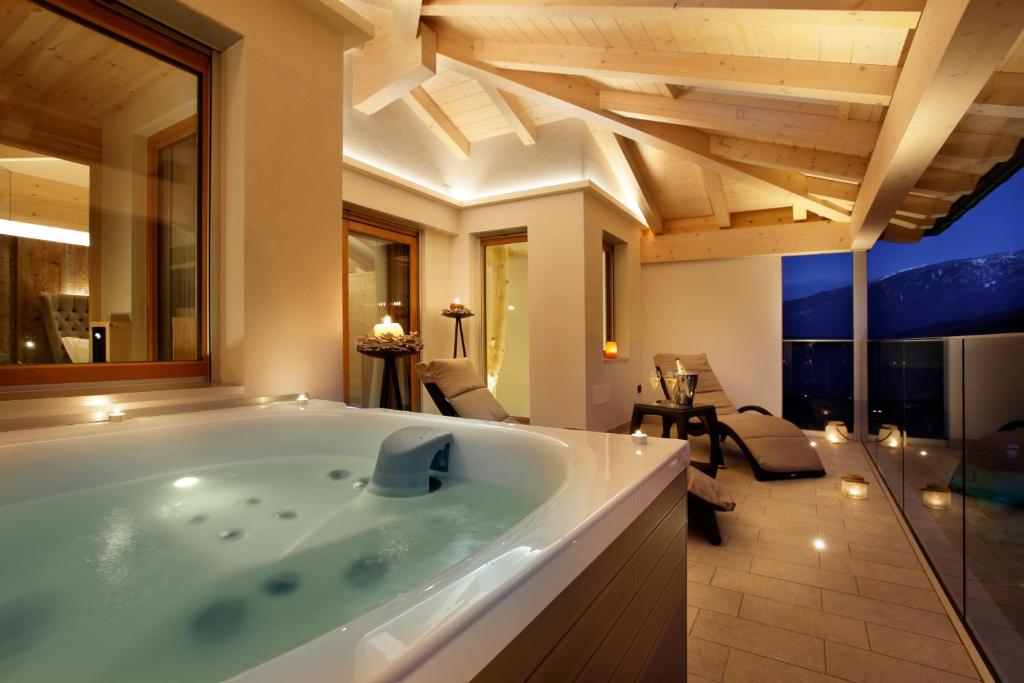 Hotel Ravelli Luxury Spa - Suite King Con Bañera De Hidromasaje