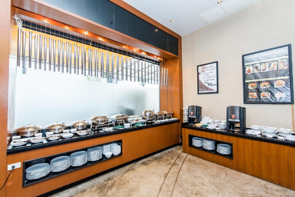 ASHLEE Hub Hotel Patong - Resim 14