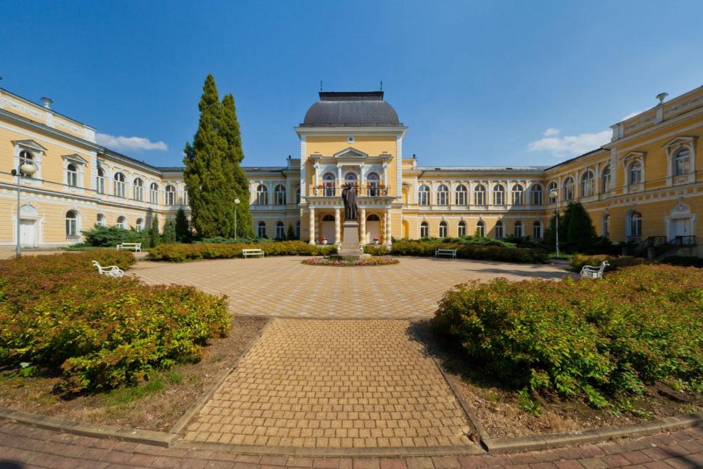 Zdjęcie z galerii obiektu Apartment Pension Stark we Franciszkowych Łaźniach