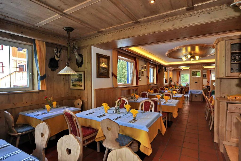 Restaurace v ubytování Hotel Aurora