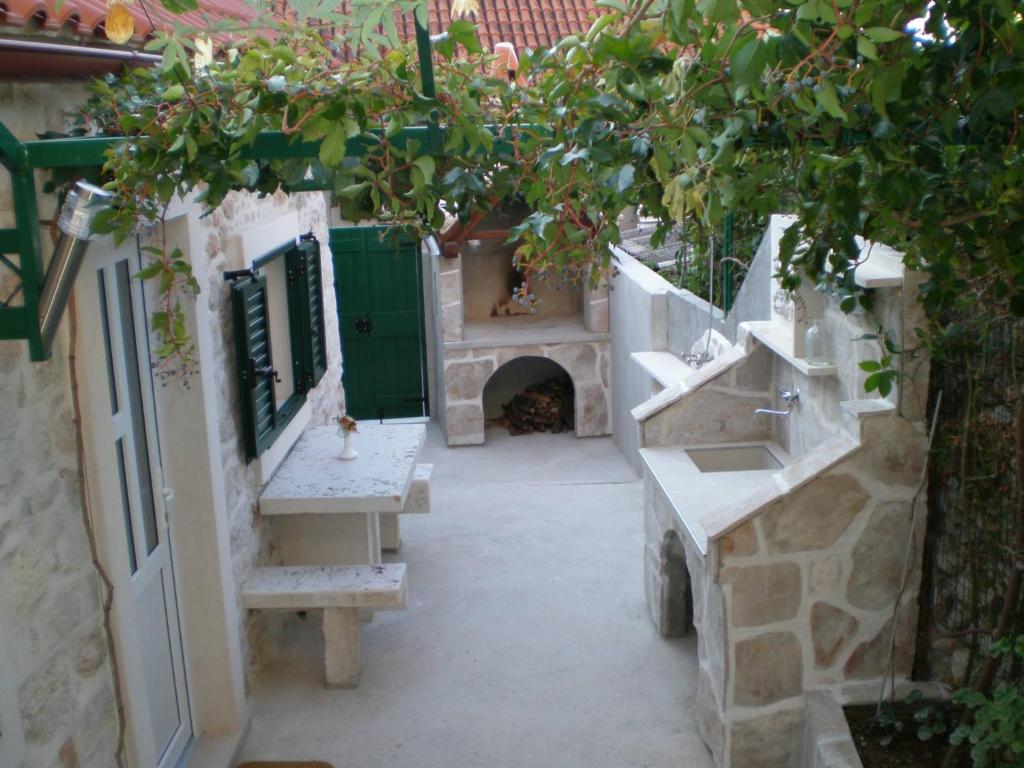 Fotografie z fotogalerie ubytování Apartment Menego A2 BOL-CENTER, Croatia v destinaci Bol