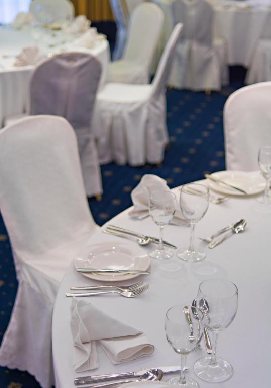 Restaurace v ubytování The Heron By Sarovar Portico India