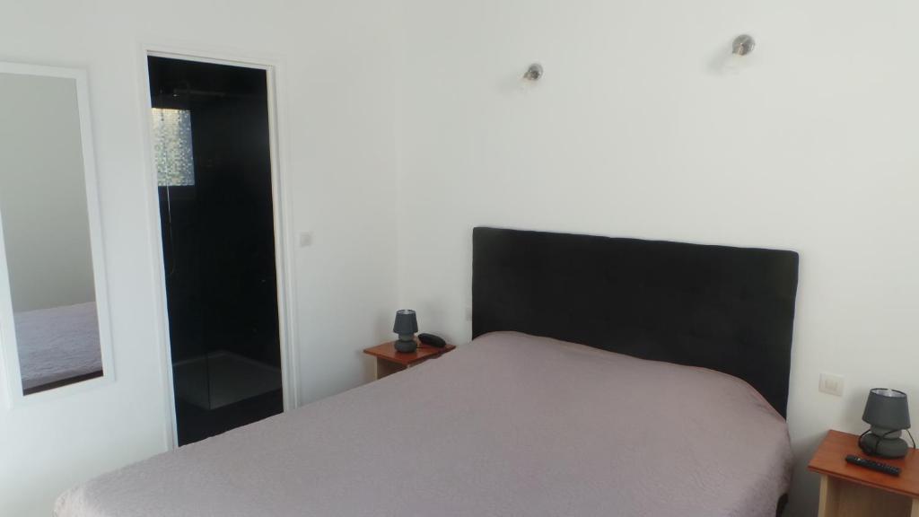 Hôtel de la Poste Piscine - Double Room Ground Floor