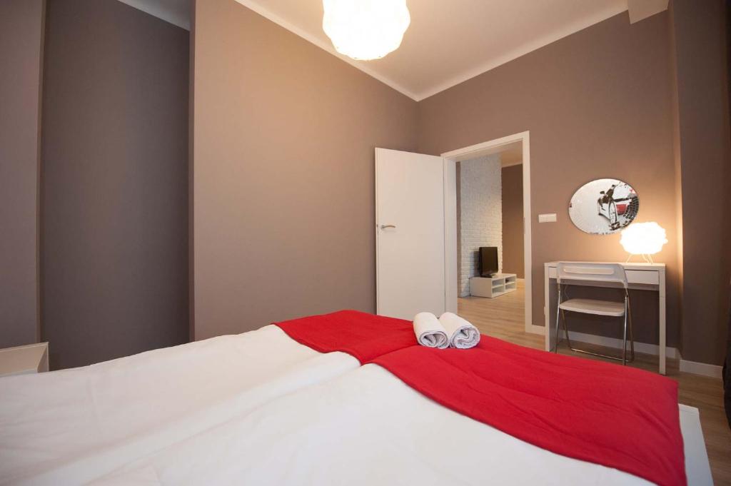 Postel nebo postele na pokoji v ubytování Planet Hostel