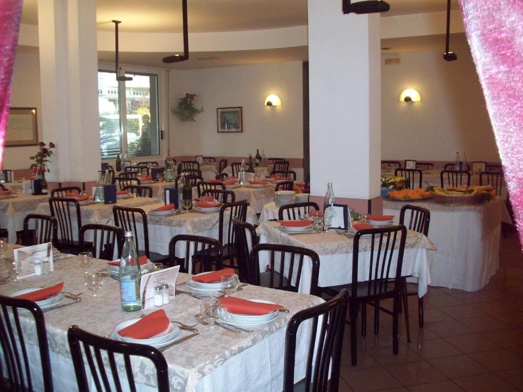 Restaurace v ubytování Hotel Des Bains