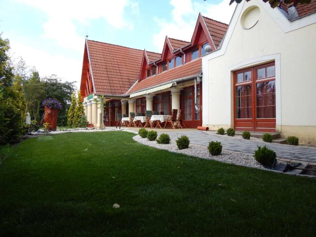 Zahrada ubytování Juniperus Park Hotel Kecskemét
