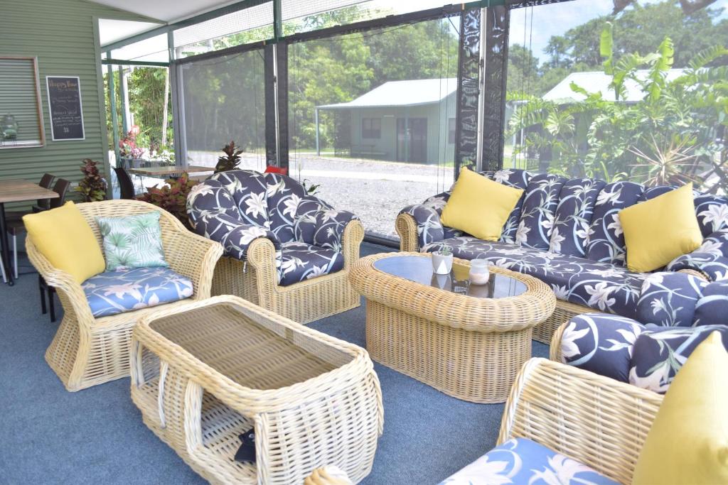 Posezení v ubytování Daintree Peaks ECO Stays