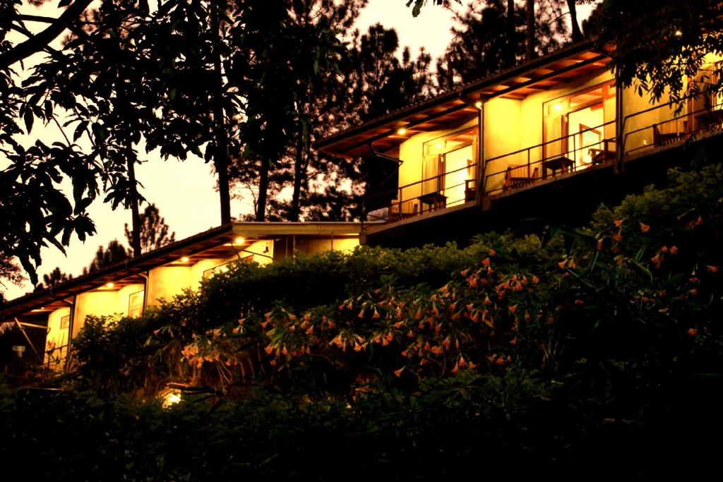 Zahrada ubytování Rowinrich Cottages