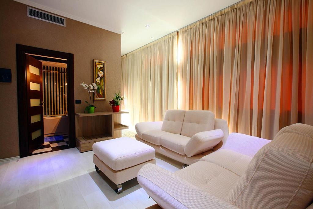 Posezení v ubytování Hotel Partner & SPA