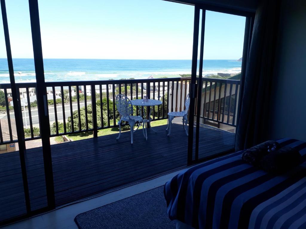 Sea La Vie Beach House - Image 21
