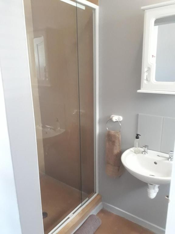 Sea La Vie Beach House - Image 12