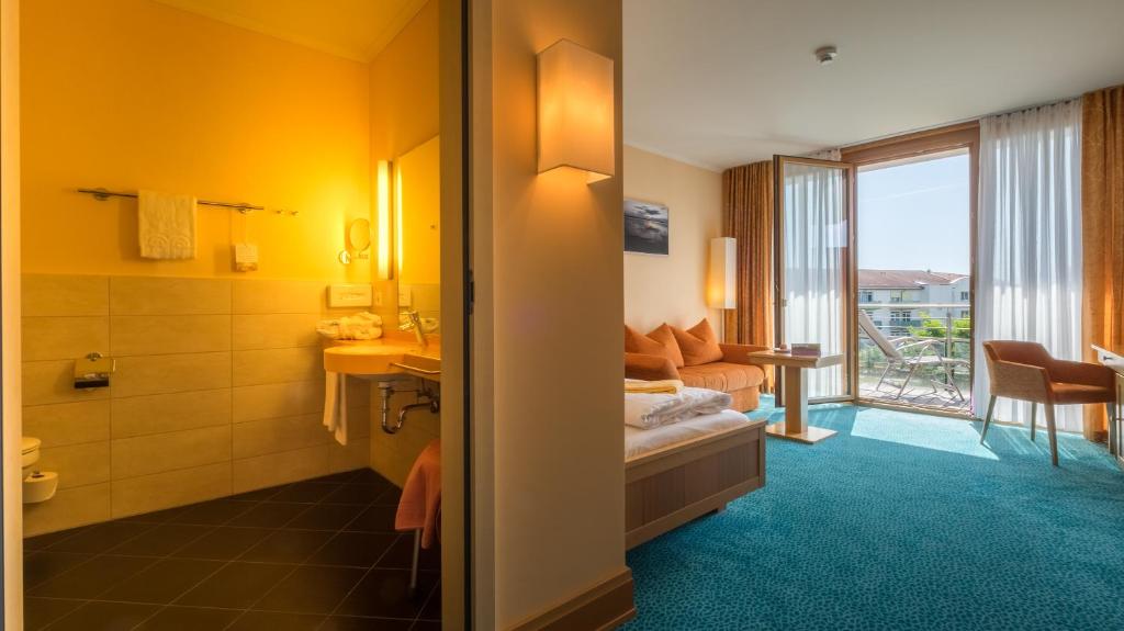 Kurzentrum Waren (Müritz) - 1