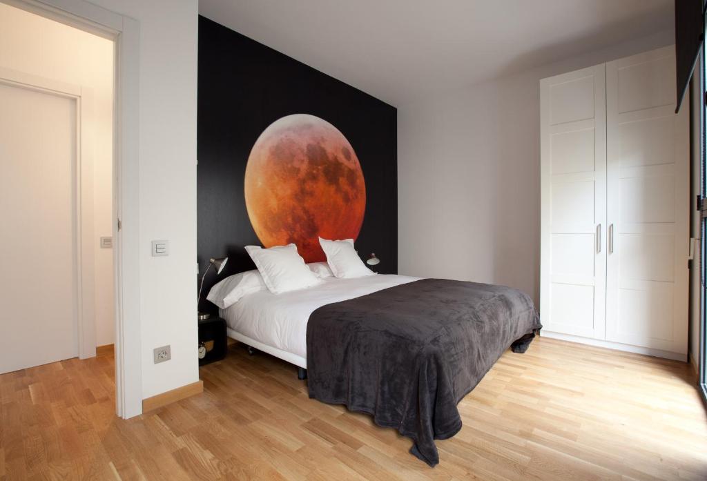 AB Gracia Sant Salvador - Two-Bedroom Apartment