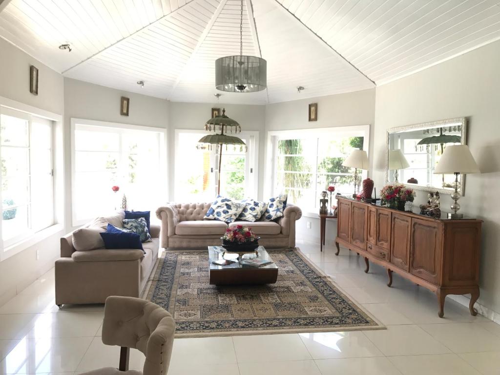  Birseville Guest House
