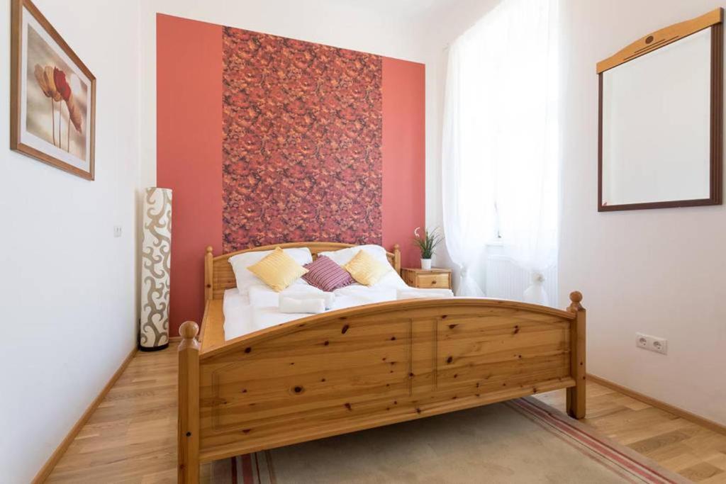 Spacious Vienna Central Station Residence - 10