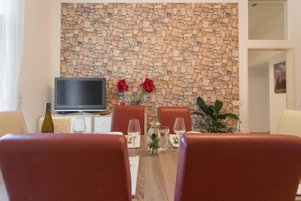 Spacious Vienna Central Station Residence - 13