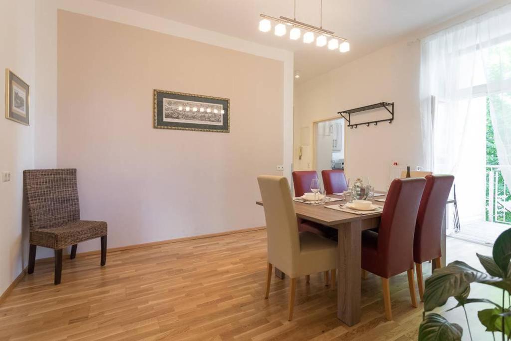 Spacious Vienna Central Station Residence - 14