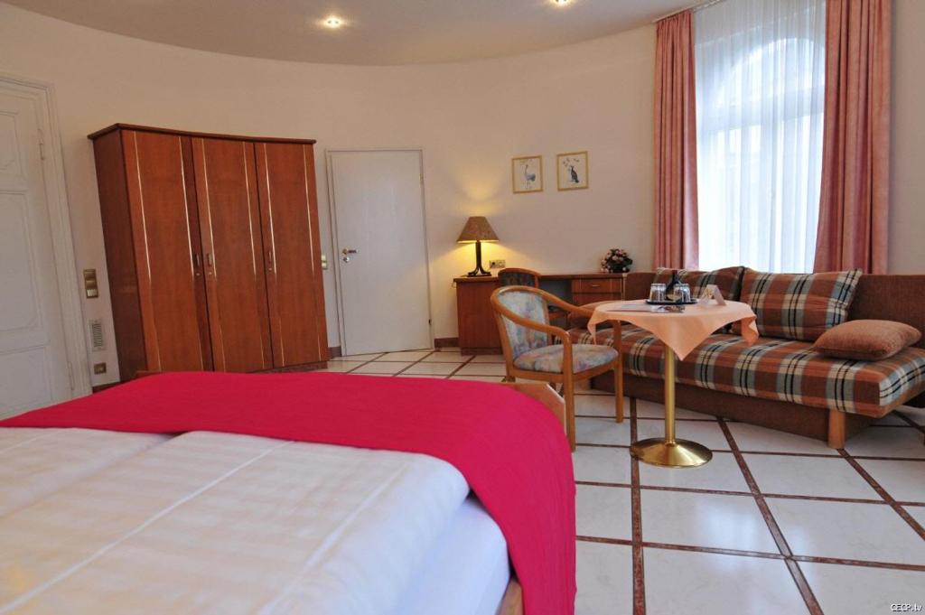 Postel nebo postele na pokoji v ubytování Hotel Haus Reichert