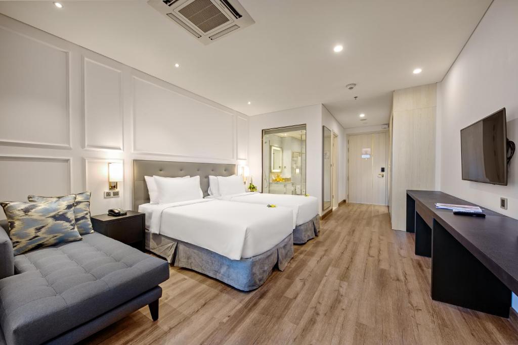 Phòng Deluxe 2 Giường Đơn Nhìn Ra Thành Phố Có Ban Công